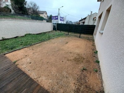 APPARTEMENT T4 A LOUER - ST CHAMOND - 94.05 m2 - 860�&euro; charges comprises par mois