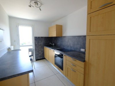 T4 - CITE DU DESIGN A LOUER - ST ETIENNE CARNOT - 70.67 m2 - 610�&euro; charges comprises par mois