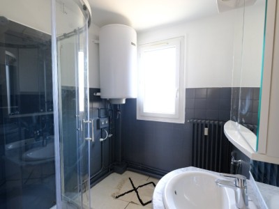 T4 - CITE DU DESIGN A LOUER - ST ETIENNE CARNOT - 70.67 m2 - 610�&euro; charges comprises par mois