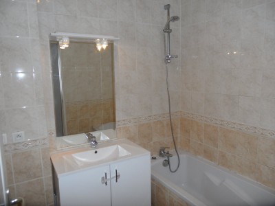 APPARTEMENT T4 A LOUER - ST ETIENNE PREFECTURE - 95.16 m2 - 740�&euro; charges comprises par mois