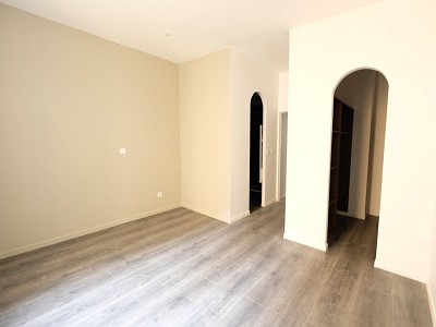 APPARTEMENT T4 A LOUER - ST ETIENNE CENTRE VILLE - 102,54 m2 - 980 € charges comprises par mois