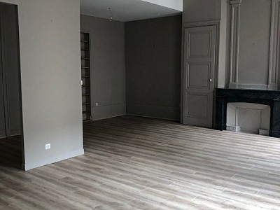 APPARTEMENT A LOUER - ST ETIENNE CENTRE VILLE - 99.05 m2 - 670€ charges comprises par mois