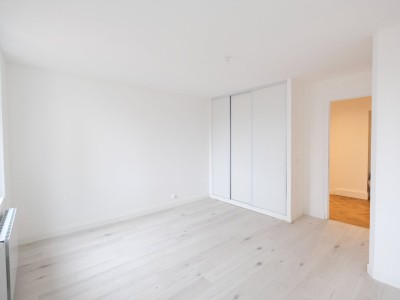 APPARTEMENT T4 A LOUER - ST ETIENNE CENTRE VILLE - 108.94 m2 - 1040€ charges comprises par mois