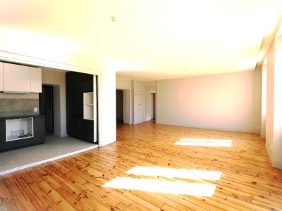 APPARTEMENT T4 A LOUER - ST ETIENNE CENTRE VILLE - 105.29 m2 - 1 210 € charges comprises par mois
