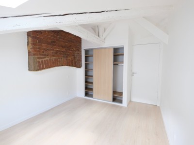 APPARTEMENT T4 A LOUER - ST ETIENNE CENTRE VILLE - 91.39 m2 - 1100€ charges comprises par mois