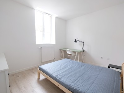 APPARTEMENT T4 A LOUER - ST ETIENNE CHATEAUCREUX - 78,99 m2 - 695 € charges comprises par mois