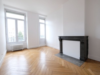 APPARTEMENT T4 A LOUER - ST ETIENNE CHATEAUCREUX - 98.51 m2 - 865 € charges comprises par mois