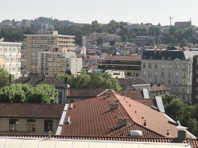APPARTEMENT T4 A LOUER - ST ETIENNE CHATEAUCREUX - 87 m2 - 870 € charges comprises par mois