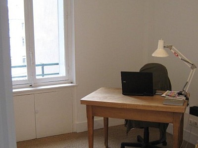 APPARTEMENT T4 A LOUER - ST ETIENNE FACULTE / CENTRE DEUX - 69.79 m2 - 765€ charges comprises par mois