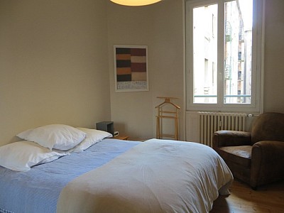APPARTEMENT T4 A LOUER - ST ETIENNE FACULTE / CENTRE DEUX - 69.79 m2 - 765€ charges comprises par mois