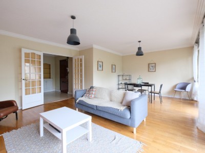 APPARTEMENT T4 A LOUER - ST ETIENNE FACULTE / CENTRE DEUX - 100 m2 - 950€ charges comprises par mois