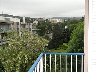 APPARTEMENT T4 A LOUER - ST ETIENNE FAURIEL - 80 m2 - 600 € charges comprises par mois