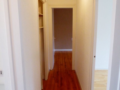 APPARTEMENT T4 A LOUER - ST ETIENNE FAURIEL - 80 m2 - 600 € charges comprises par mois