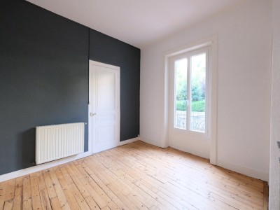 APPARTEMENT T4 A LOUER - ST ETIENNE FAURIEL - 90.87 m2 - 695€ charges comprises par mois