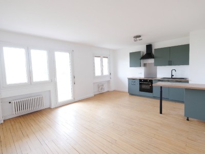 APPARTEMENT T4 A LOUER - ST ETIENNE FAURIEL - 90 m2 - 970€ charges comprises par mois