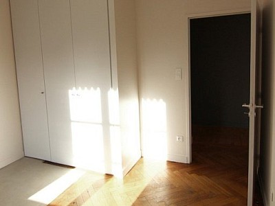 APPARTEMENT T4 A LOUER - ST ETIENNE HYPER CENTRE - 85.32 m2 - 995�&euro; charges comprises par mois