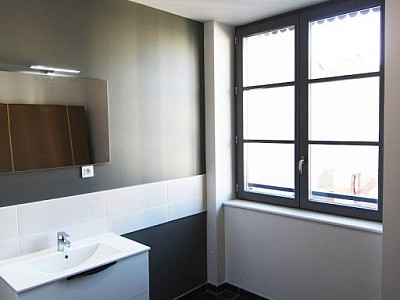 3 Rue Ste-Catherine - F4 duplex rhabilit avec terrasse