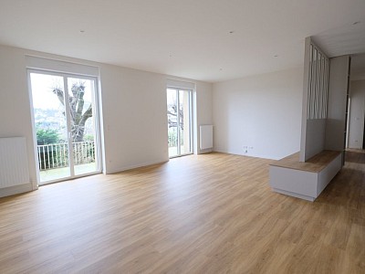 APPARTEMENT T4 A LOUER - ST ETIENNE LA TERRASSE - 112.2 m2 - 1 340 € charges comprises par mois