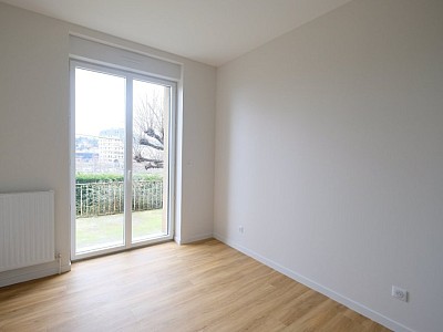 APPARTEMENT T4 A LOUER - ST ETIENNE LA TERRASSE - 112.2 m2 - 1 340 € charges comprises par mois