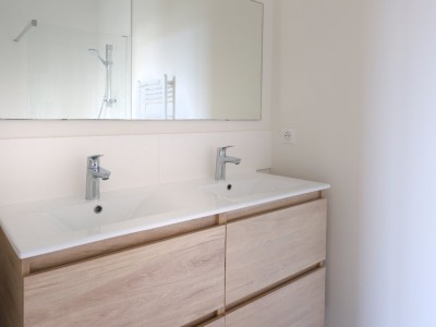 APPARTEMENT T4 A LOUER - ST ETIENNE LA TERRASSE - 112.2 m2 - 1 340 € charges comprises par mois