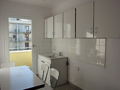APPARTEMENT T4 A LOUER - ST ETIENNE MIMARD - 66,75 m2 - 646 € charges comprises par mois