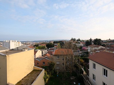 APPARTEMENT T4 A LOUER - ST ETIENNE MONTPLAISIR - 78.16 m2 - 660€ charges comprises par mois