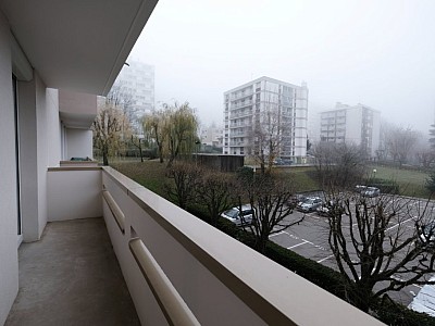 APPARTEMENT T4 A LOUER - ST ETIENNE PARC DE L EUROPE - 74.26 m2 - 790€ charges comprises par mois