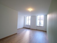 APPARTEMENT T4 A LOUER - ST ETIENNE PREFECTURE - 95.16 m2 - 795 € charges comprises par mois