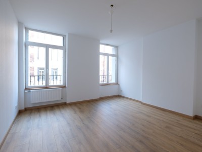 APPARTEMENT T4 A LOUER - ST ETIENNE PREFECTURE - 95.16 m2 - 795 € charges comprises par mois