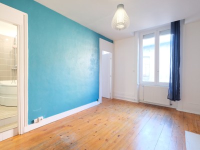APPARTEMENT T4 A VENDRE - ST ETIENNE BADOUILLRE - 121.14 m2 - 195000 €