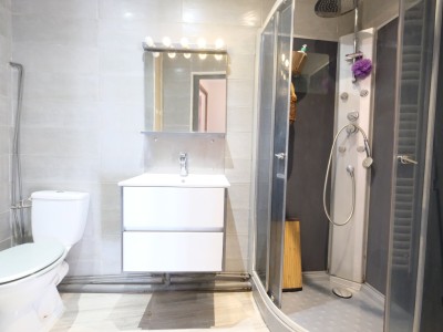 APPARTEMENT T4 A VENDRE - ST ETIENNE BADOUILLRE - 121.14 m2 - 195000 €