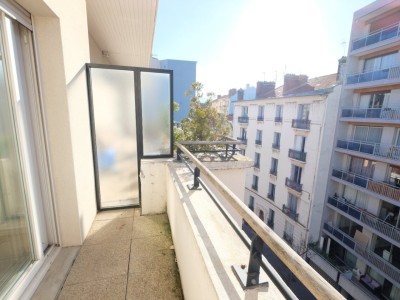 APPARTEMENT T4 A VENDRE - ST ETIENNE BADOUILLRE - 98.44 m2 - 165000€