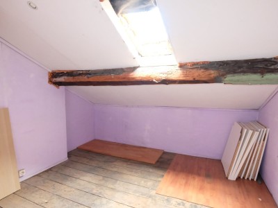 APPARTEMENT T4 A VENDRE - ST ETIENNE BADOUILLÈRE - 110.16 m2 - 85 000 €