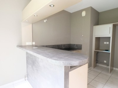 APPARTEMENT T4 A VENDRE - ST ETIENNE BEL AIR - 84.91 m2 - 215�000�&euro;