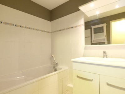 APPARTEMENT T4 A VENDRE - ST ETIENNE BEL AIR - 84.91 m2 - 215�000�&euro;