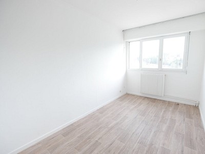 APPARTEMENT T4 - ST ETIENNE BELLEVUE - 80.42 m2 - VENDU