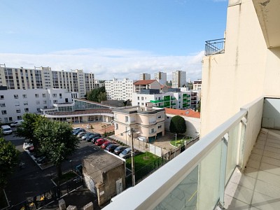 APPARTEMENT T4 - ST ETIENNE BELLEVUE - 83.12 m2 - VENDU