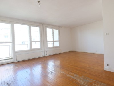 APPARTEMENT T4 A VENDRE - ST ETIENNE BELLEVUE - 91.5 m2 - 94000€