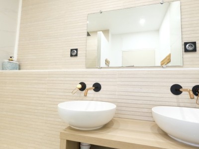 APPARTEMENT T4 A VENDRE - ST ETIENNE BELLEVUE - 73.8 m2 - 79�000�&euro;