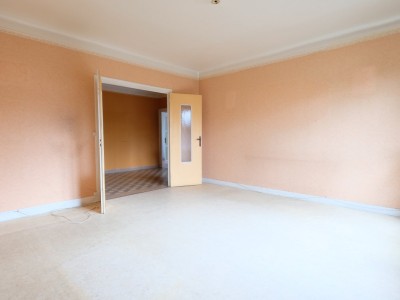 APPARTEMENT T4 A VENDRE - ST ETIENNE CARNOT - 92.42 m2 - 69000€