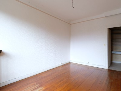 APPARTEMENT T4 A VENDRE - ST ETIENNE CARNOT - 92.42 m2 - 69000€