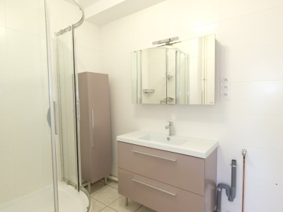 APPARTEMENT T4 A VENDRE - ST ETIENNE CARNOT - 86.58 m2 - 109 000 €