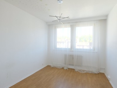 APPARTEMENT T4 A VENDRE - ST ETIENNE CARNOT - 86.58 m2 - 109 000 €