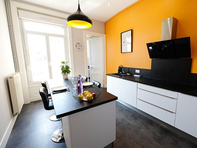 APPARTEMENT T4 - ST ETIENNE CENTRE VILLE - 126.07 m2 - VENDU