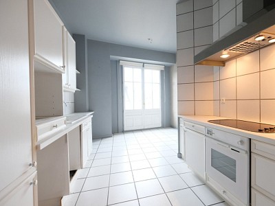 APPARTEMENT T4 - ST ETIENNE CENTRE VILLE - 123.81 m2 - VENDU