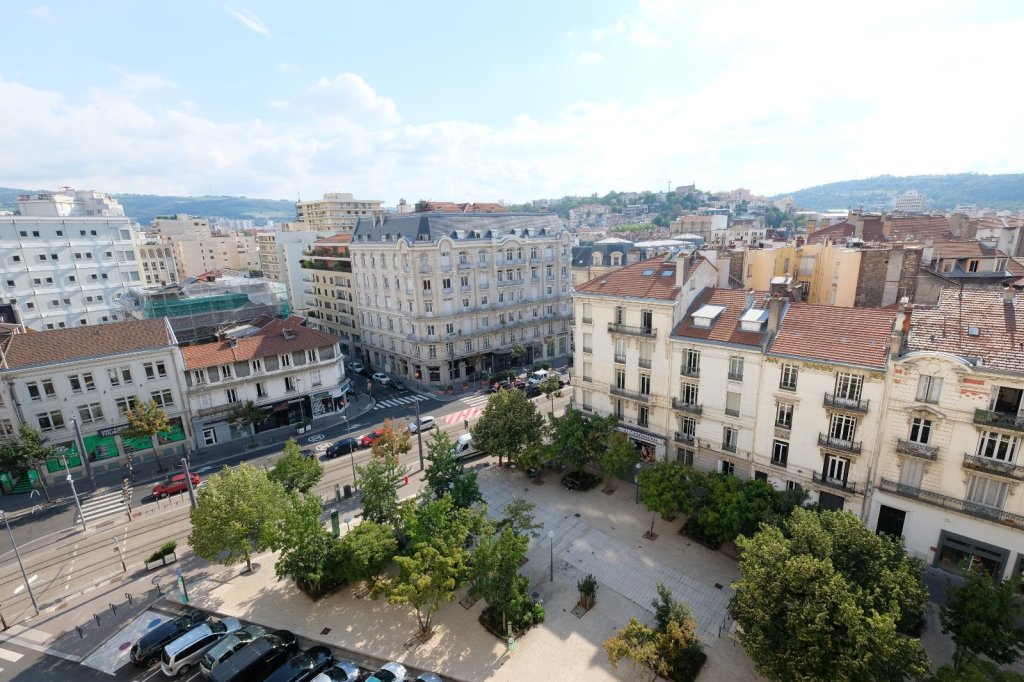 APPARTEMENT T4 ST ETIENNE CENTRE VILLE 76,89 m2 VENDU