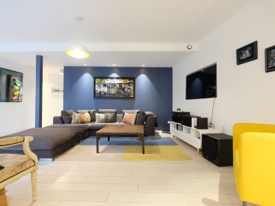APPARTEMENT T4 - ST ETIENNE CENTRE VILLE - 104.79 m2 - VENDU