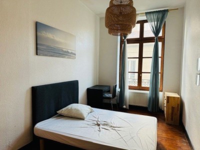 APPARTEMENT T4 - ST ETIENNE CENTRE VILLE - 106.09 m2 - VENDU