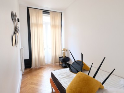 APPARTEMENT T4 A VENDRE - ST ETIENNE CENTRE VILLE - 83.12 m2 - 120000€