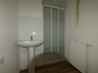 APPARTEMENT T4 A VENDRE - ST ETIENNE CENTRE VILLE - 99.05 m2 - 125�000�&euro;